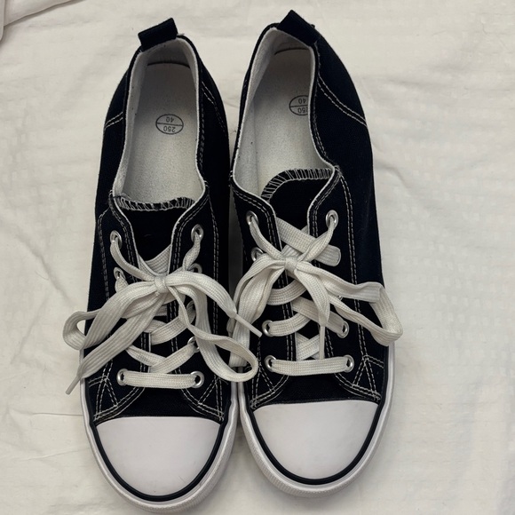 Black & White Platform Sneakers - Picture 2 of 9